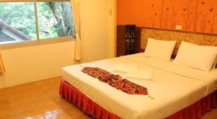 Resort Baan Suan Sook 2*